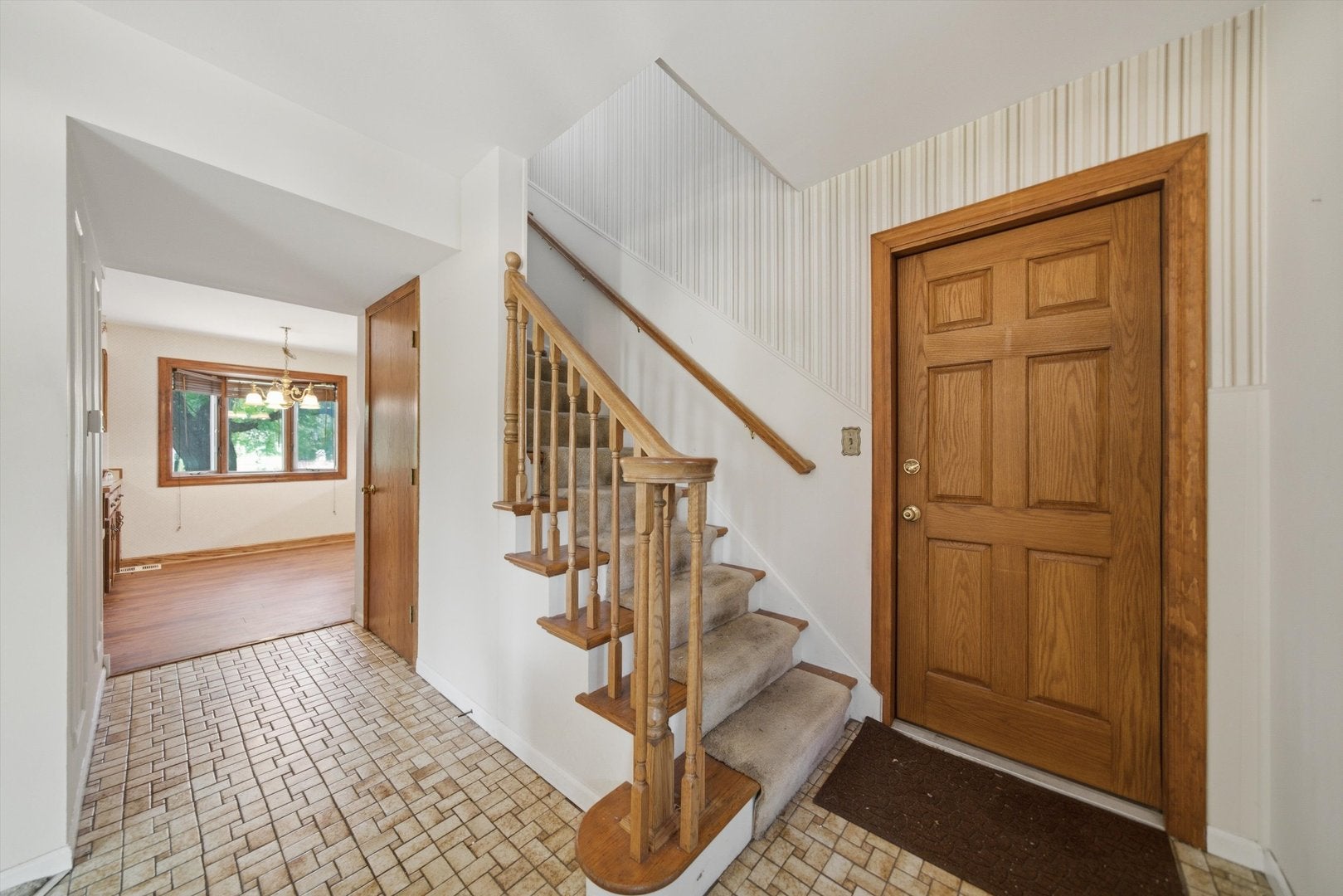 524 Hingham Lane