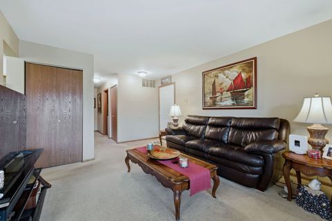 Tiny photo for 1215 Williamsport Drive #2, Westmont, IL 60559 (MLS # 12575569)
