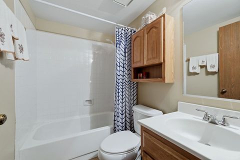 Tiny photo for 1215 Williamsport Drive #2, Westmont, IL 60559 (MLS # 12575569)