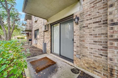 Tiny photo for 342 Klein Creek Court #342A, Carol Stream, IL 60188 (MLS # 12501175)