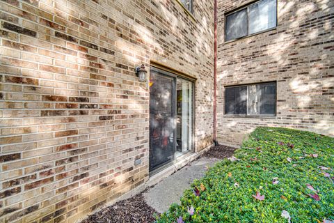 Tiny photo for 342 Klein Creek Court #342A, Carol Stream, IL 60188 (MLS # 12501175)