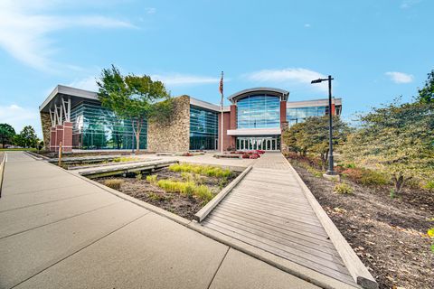 Tiny photo for 342 Klein Creek Court #342A, Carol Stream, IL 60188 (MLS # 12501175)