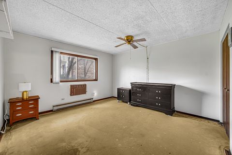 Tiny photo for 342 Klein Creek Court #342A, Carol Stream, IL 60188 (MLS # 12501175)