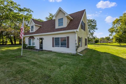 A home in Sauk Village