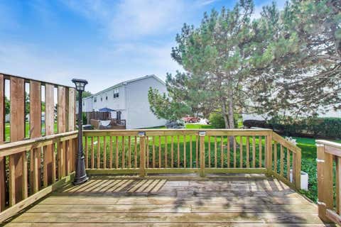 Tiny photo for 254 Peppertree Lane, Aurora, IL 60504 (MLS # 12706427)