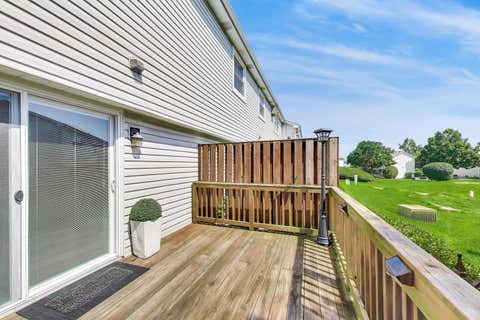 Tiny photo for 254 Peppertree Lane, Aurora, IL 60504 (MLS # 12706427)
