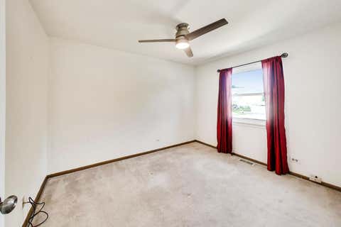 Tiny photo for 254 Peppertree Lane, Aurora, IL 60504 (MLS # 12706427)