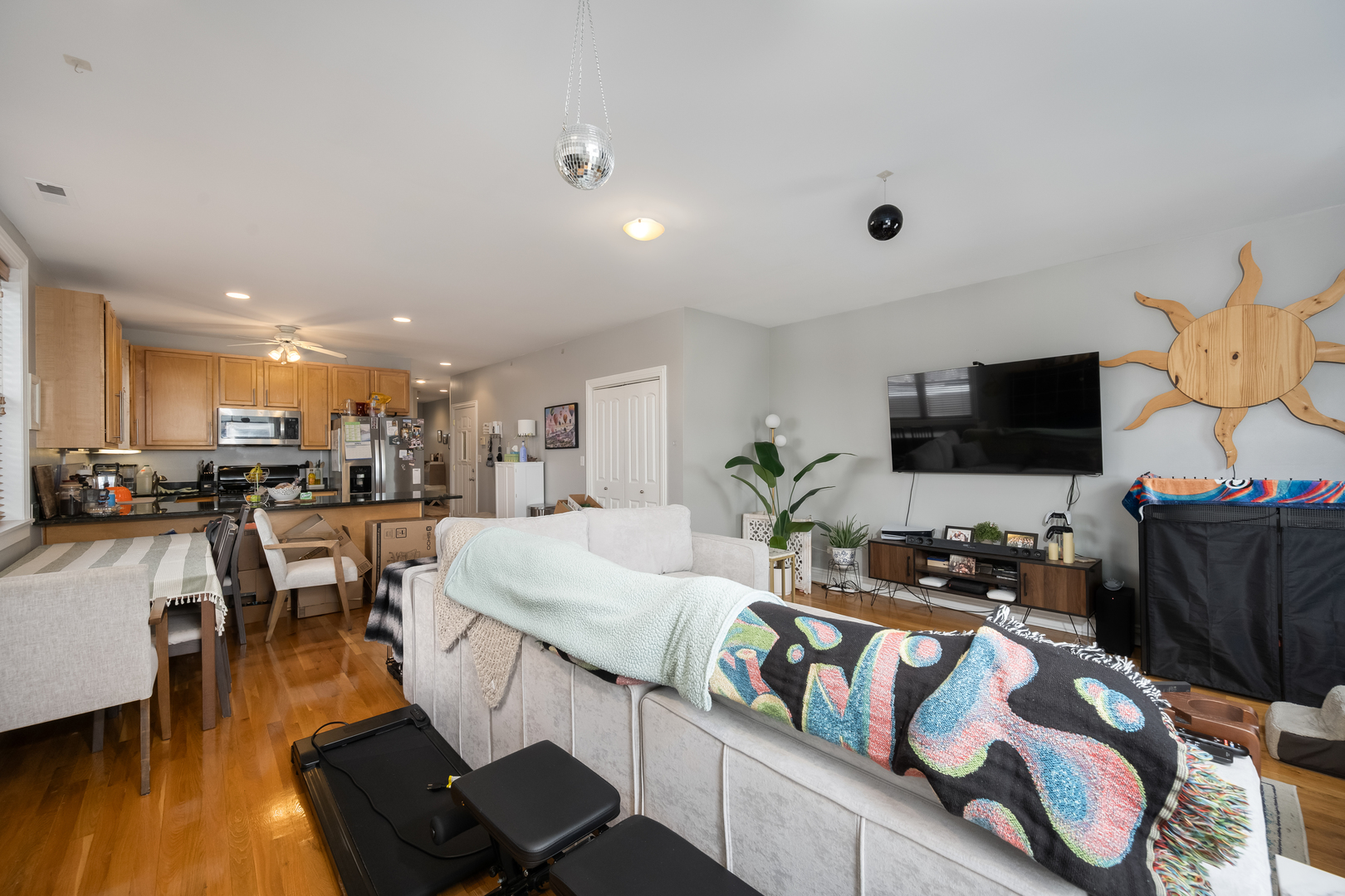 1710 N Whipple Street 3