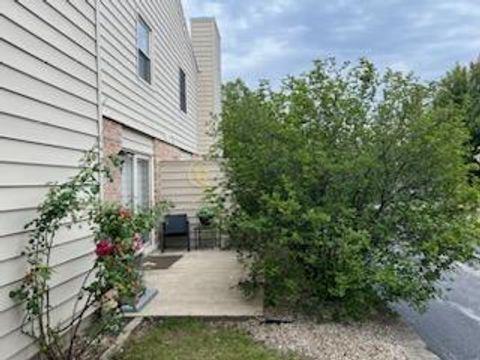 Tiny photo for 15511 Westminster Drive, Orland Park, IL 60462 (MLS # 12474847)