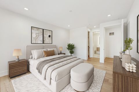 Tiny photo for 60 Wood Oaks Drive, South Barrington, IL 60010 (MLS # 12490290)