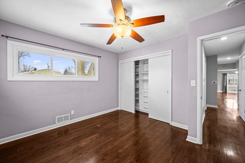 Tiny photo for 1358 W Garfield Street, Davenport, IA 52804 (MLS # 12549162)