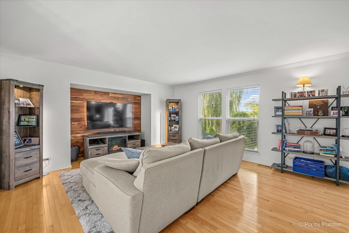 712 Brighton Circle