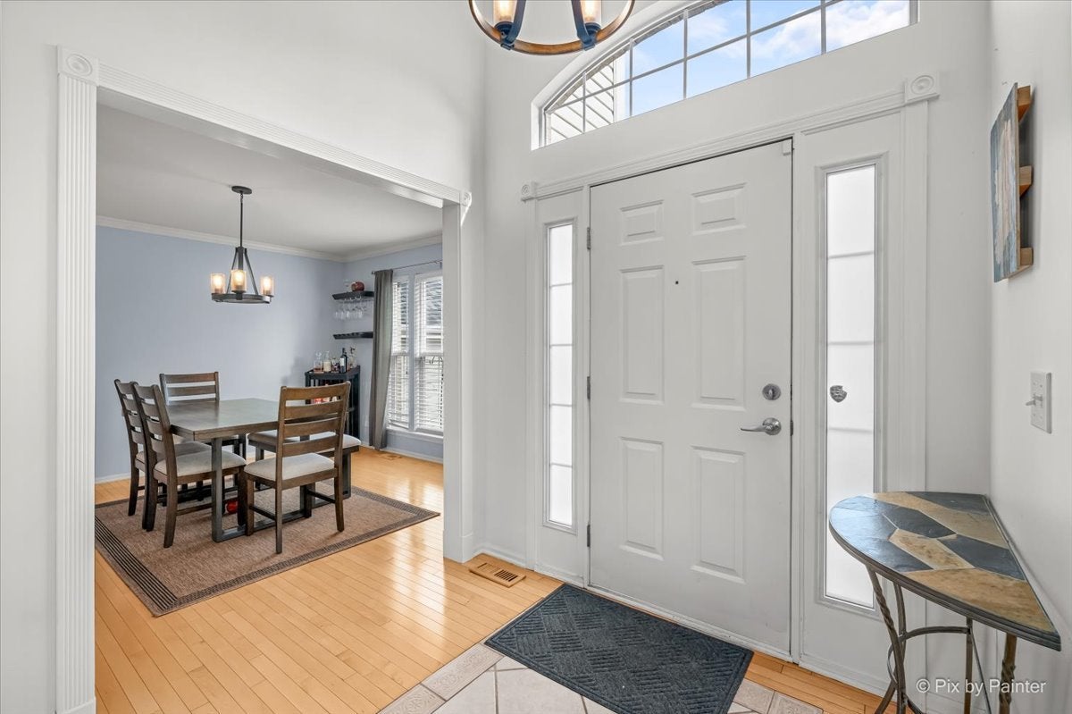 712 Brighton Circle
