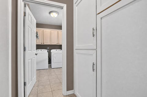 Tiny photo for 41 Pebblebrook Court, Bloomington, IL 61705 (MLS # 12738902)