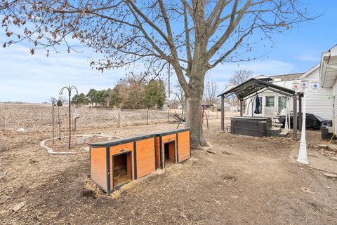 Tiny photo for 301 Fuller Avenue, Streator, IL 61364 (MLS # 12572323)