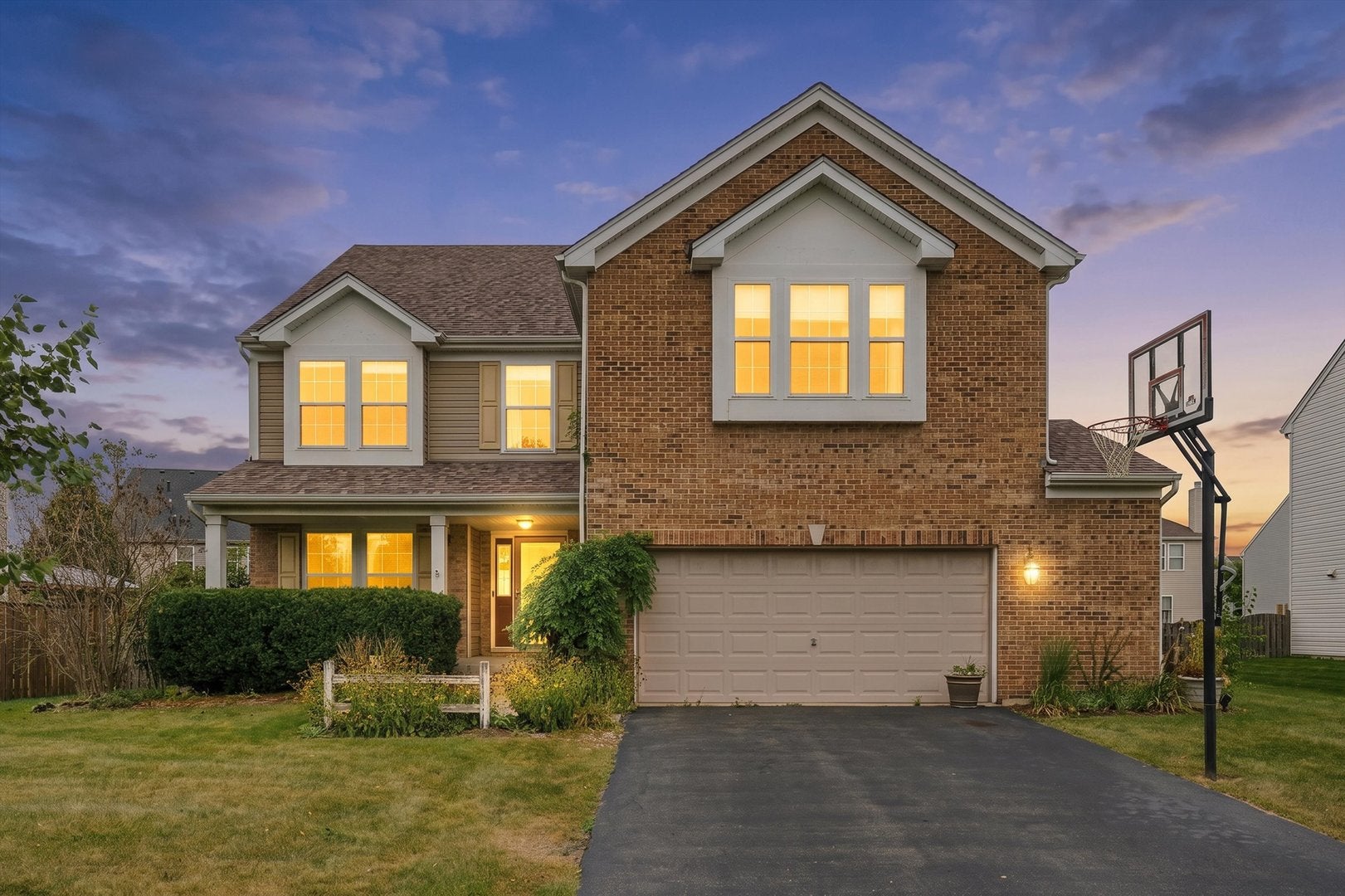 1006 FOXVIEW Drive