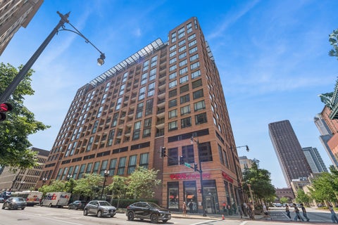 Photo of 520 S State Street #1505, Chicago, IL 60605 (MLS # 12758981)