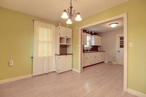 Tiny photo for 701 W 10th Street, Rock Falls, IL 61071 (MLS # 12499397)