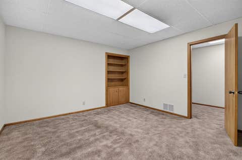 Tiny photo for 906 34 Avenue, Moline, IL 61265 (MLS # 12693238)