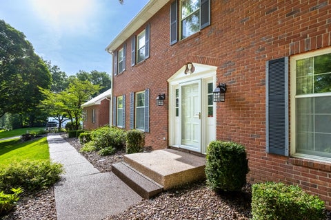 Tiny photo for 906 34 Avenue, Moline, IL 61265 (MLS # 12693238)