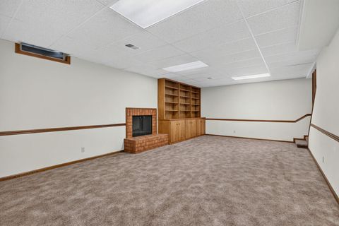 Tiny photo for 906 34 Avenue, Moline, IL 61265 (MLS # 12693238)