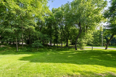Tiny photo for 906 34 Avenue, Moline, IL 61265 (MLS # 12693238)