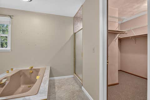 Tiny photo for 906 34 Avenue, Moline, IL 61265 (MLS # 12693238)