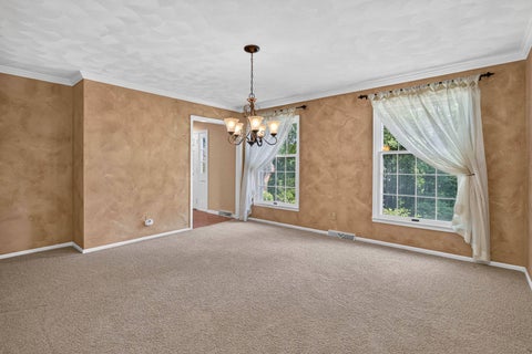 Tiny photo for 906 34 Avenue, Moline, IL 61265 (MLS # 12693238)