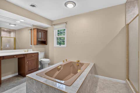 Tiny photo for 906 34 Avenue, Moline, IL 61265 (MLS # 12693238)