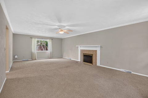 Tiny photo for 906 34 Avenue, Moline, IL 61265 (MLS # 12693238)