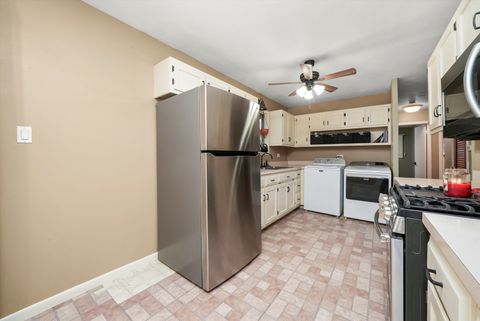 Tiny photo for 15027 Park Avenue, Oak Forest, IL 60452 (MLS # 12492899)