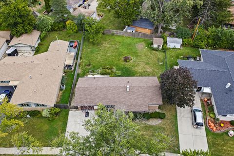 Tiny photo for 15027 Park Avenue, Oak Forest, IL 60452 (MLS # 12492899)