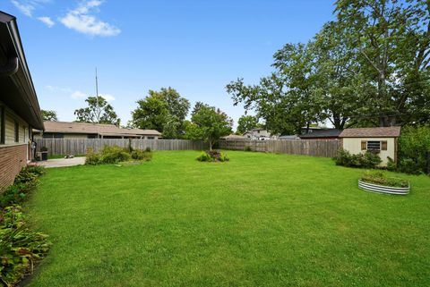 Tiny photo for 15027 Park Avenue, Oak Forest, IL 60452 (MLS # 12492899)