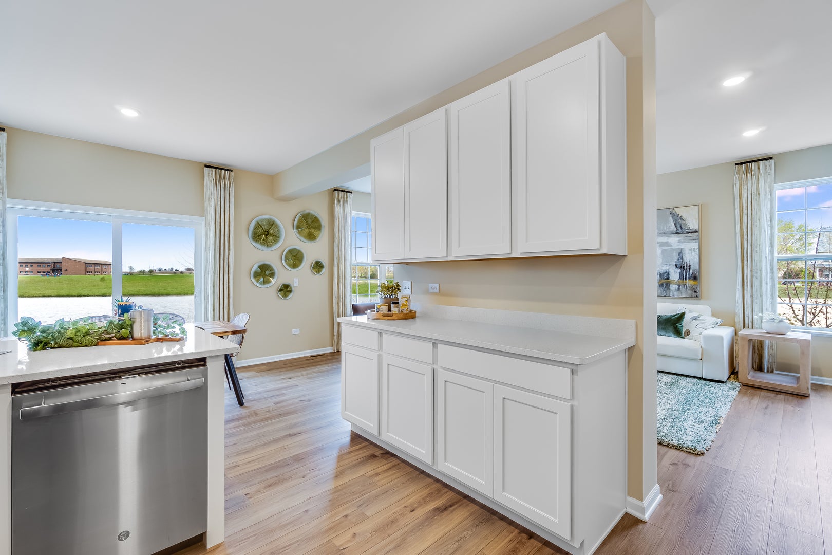 7706 Nightshade Lane