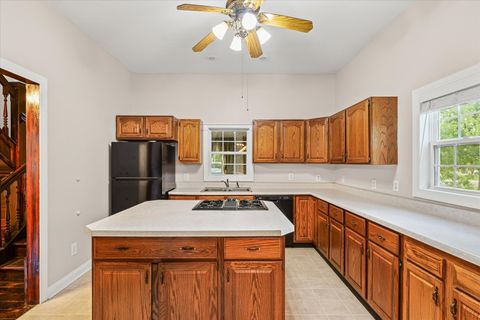 Tiny photo for 322 N Guthrie Street, Gibson City, IL 60936 (MLS # 12479627)