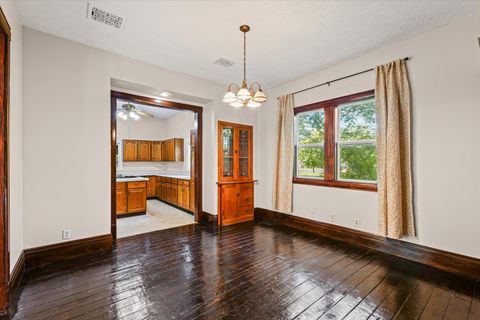 Tiny photo for 322 N Guthrie Street, Gibson City, IL 60936 (MLS # 12479627)