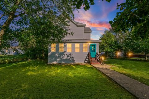 Tiny photo for 322 N Guthrie Street, Gibson City, IL 60936 (MLS # 12479627)