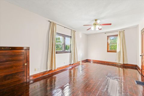 Tiny photo for 322 N Guthrie Street, Gibson City, IL 60936 (MLS # 12479627)