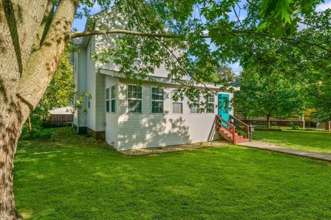 Tiny photo for 322 N Guthrie Street, Gibson City, IL 60936 (MLS # 12479627)