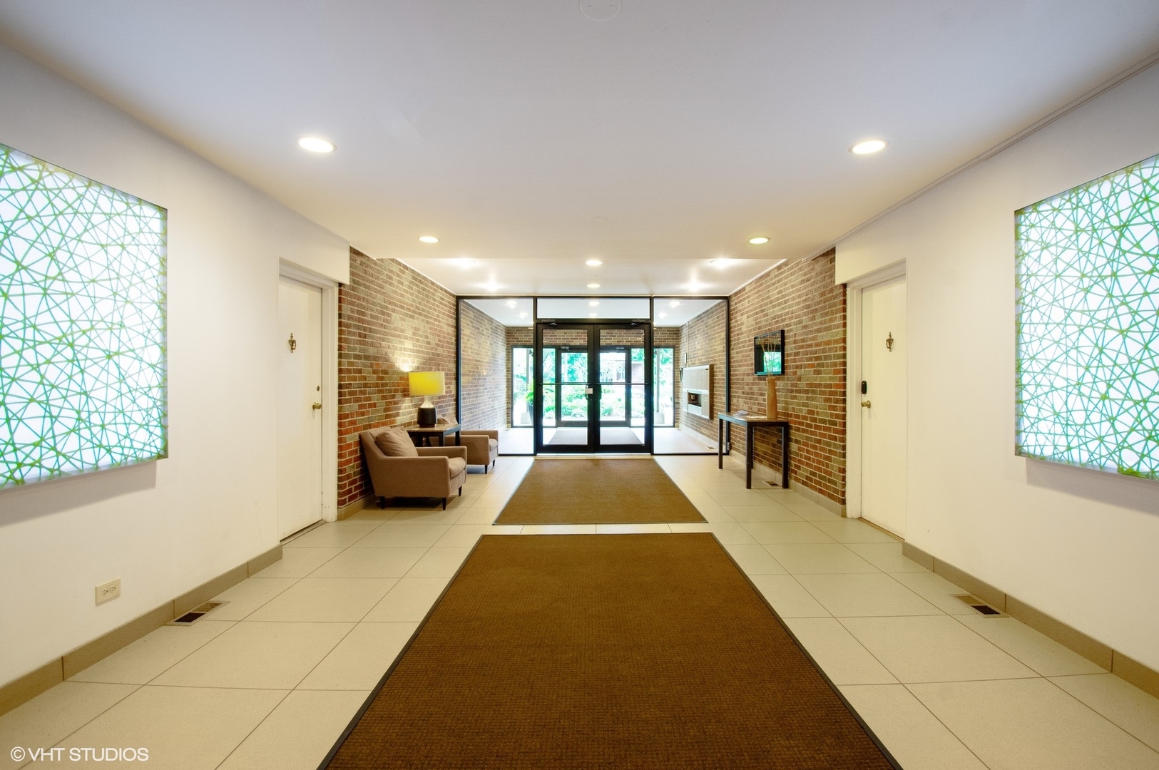 2300 SHERMAN Avenue 2D