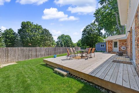 Tiny photo for 10 Stanford Place, Champaign, IL 61820 (MLS # 12651480)