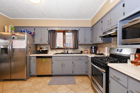 Tiny photo for 15712 Revere Court #D, Oak Forest, IL 60452 (MLS # 12585295)