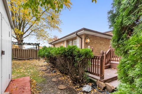 Tiny photo for 1241 E 168th Street, South Holland, IL 60473 (MLS # 12516045)