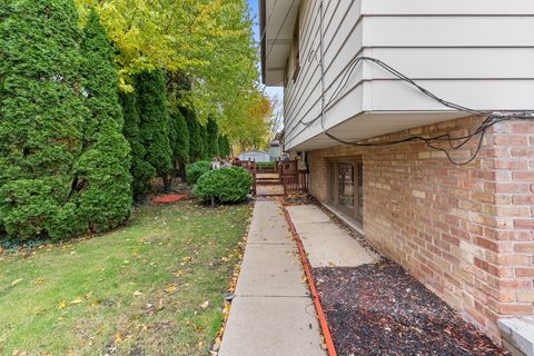 Tiny photo for 1241 E 168th Street, South Holland, IL 60473 (MLS # 12516045)
