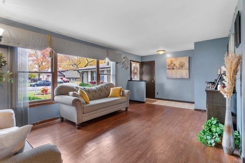 Tiny photo for 1241 E 168th Street, South Holland, IL 60473 (MLS # 12516045)