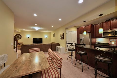 Tiny photo for 2022 Abbotsford Drive, Inverness, IL 60010 (MLS # 12484486)