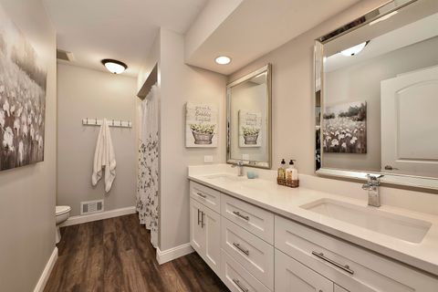 Tiny photo for 2022 Abbotsford Drive, Inverness, IL 60010 (MLS # 12484486)