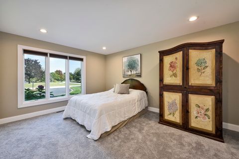 Tiny photo for 2022 Abbotsford Drive, Inverness, IL 60010 (MLS # 12484486)