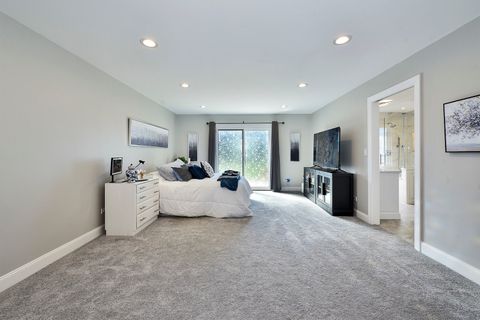 Tiny photo for 2022 Abbotsford Drive, Inverness, IL 60010 (MLS # 12484486)