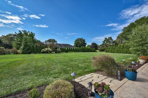 Tiny photo for 2022 Abbotsford Drive, Inverness, IL 60010 (MLS # 12484486)